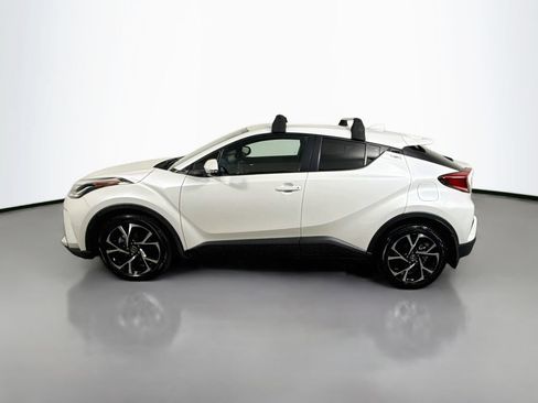 Certified 2022 Toyota C-HR XLE FWD image 4