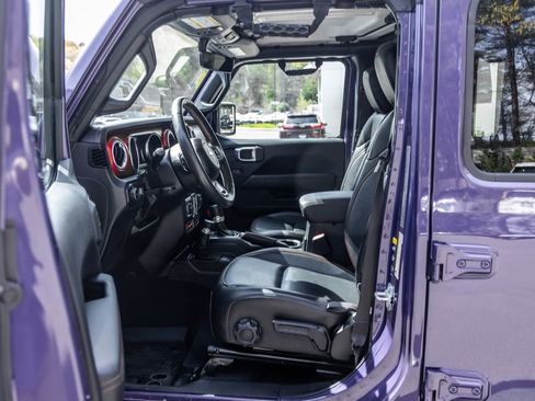 Used 2023 Jeep Wrangler Unlimited Rubicon w/ Steel Bumper Group AWD/4WD image 28