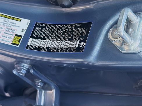 Used 2022 Toyota Corolla L FWD image 34