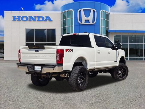 Used 2021 Ford F250 Lariat w/ Lariat Ultimate Package AWD/4WD image 3