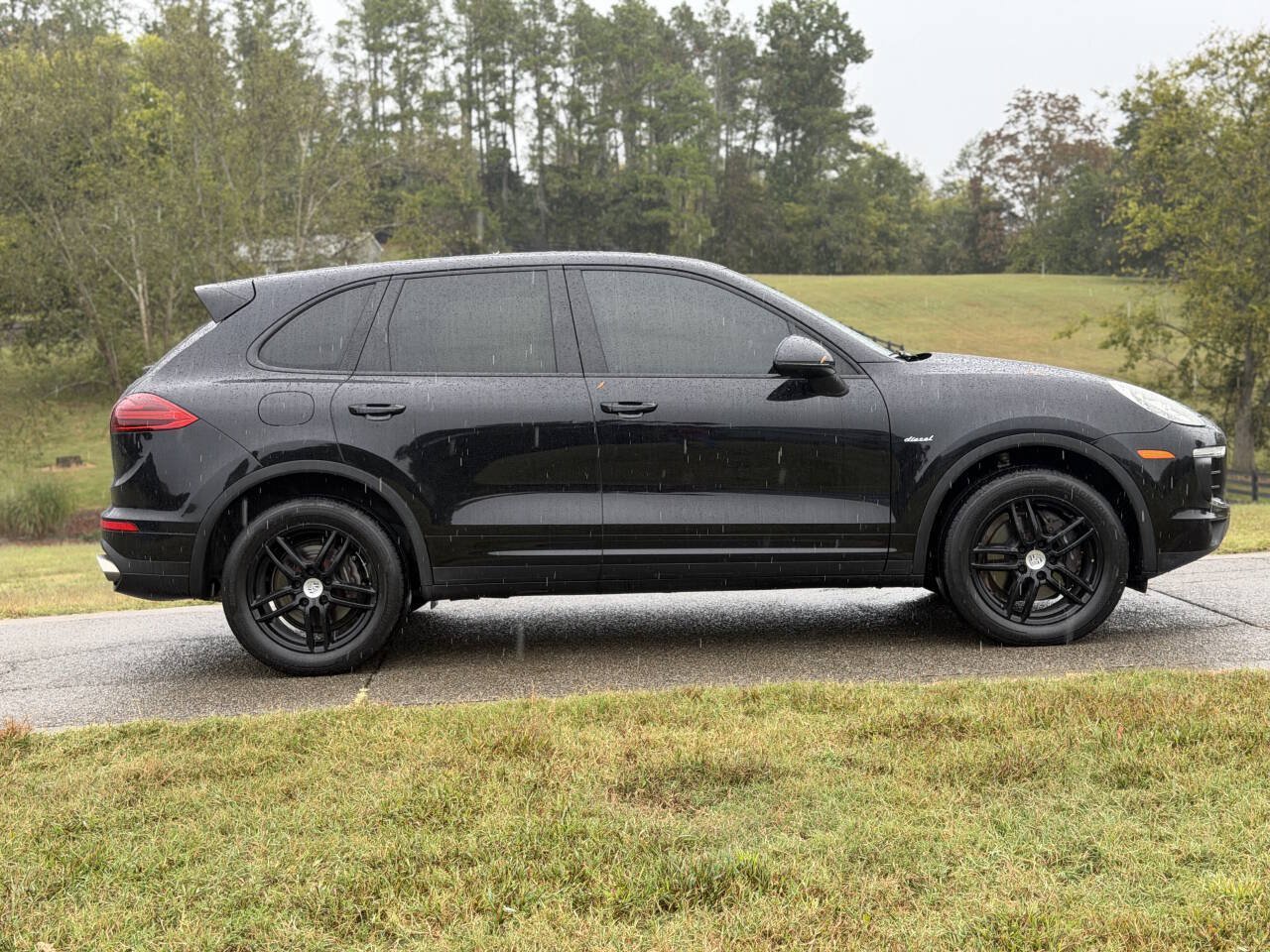 Used 2015 Porsche Cayenne Diesel AWD/4WD image 31