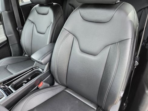 Certified 2025 Jeep Compass Limited AWD/4WD image 34