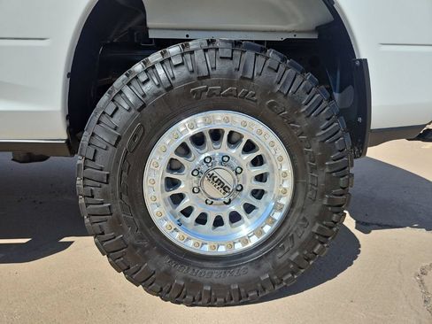 Certified 2024 RAM 2500 Big Horn w/ Sport Appearance Package AWD/4WD image 8