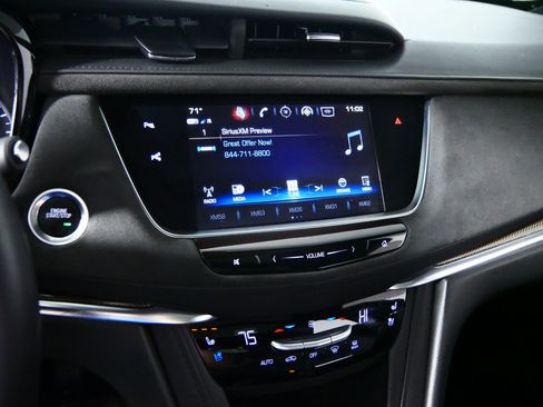 Used 2018 Cadillac XT5 Platinum w/ Driver Assist Package AWD/4WD image 22