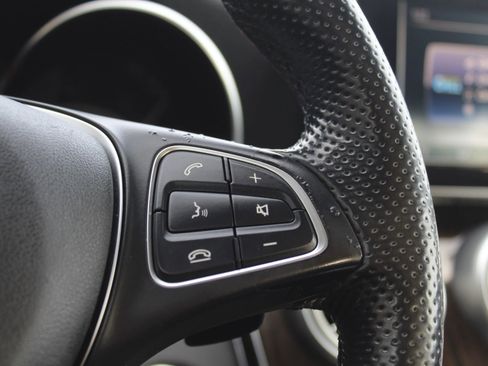 Used 2017 Mercedes-Benz C 300 4MATIC Sedan image 29