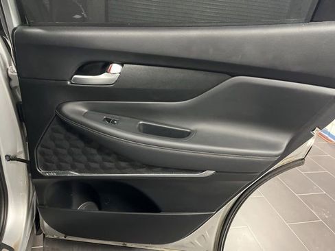 Used 2019 Hyundai Santa Fe Limited image 13