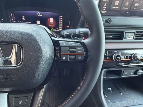 New 2026 Honda Pilot TrailSport image 29