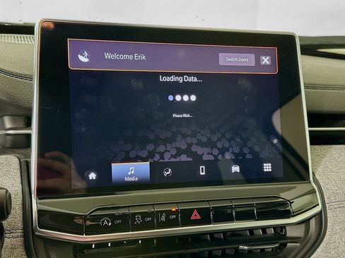 Certified 2022 Jeep Compass Latitude w/ Convenience Group image 24