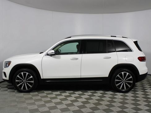 Used 2023 Mercedes-Benz GLB 250 image 31