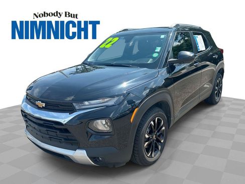 Used 2022 Chevrolet TrailBlazer LT FWD image 1