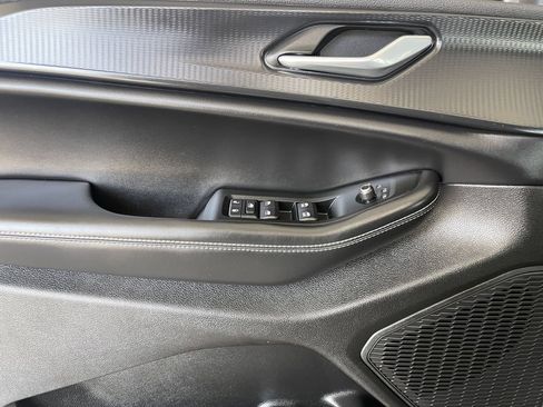 New 2026 Jeep Grand Cherokee Laredo RWD image 8