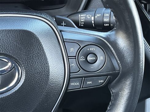 Used 2023 Toyota Corolla Cross AWD Hybrid image 14