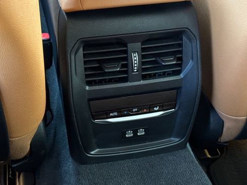 Used 2023 BMW i4 eDrive35 w/ Premium Package image 13