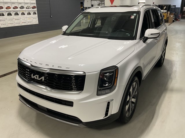 Used 2022 Kia Telluride S FWD image 19