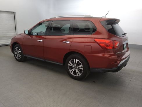 Used 2017 Nissan Pathfinder SV w/ SV Tech Package AWD/4WD image 3