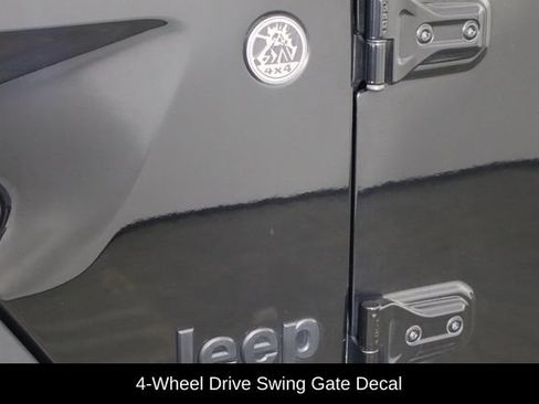 Used 2021 Jeep Wrangler Unlimited Sport AWD/4WD image 39