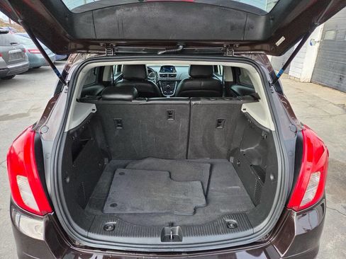 Used 2016 Buick Encore Base AWD 4dr Crossover image 18