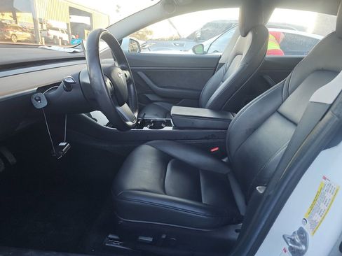 Used 2018 Tesla Model 3 Long Range image 7