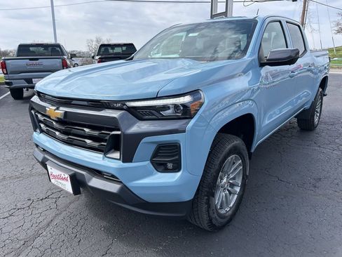 New 2026 Chevrolet Colorado LT w/ LT Convenience Package AWD/4WD image 9