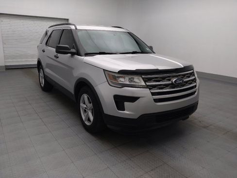 Used 2018 Ford Explorer FWD image 13