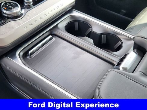 New 2026 Ford Expedition Max Active RWD image 20