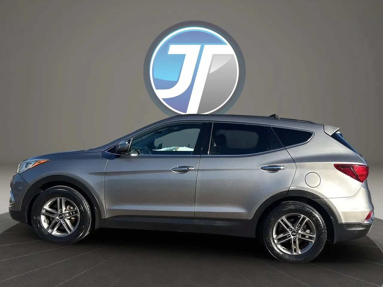 Used 2018 Hyundai Santa Fe Sport FWD image 24