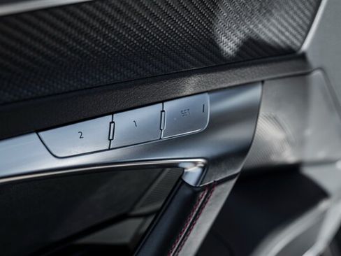 Used 2021 Audi RS 6 AWD/4WD image 27
