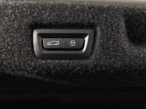 Used 2026 BMW 530i RWD image 29