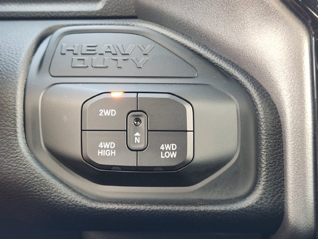Used 2025 RAM 2500 Big Horn AWD/4WD image 24