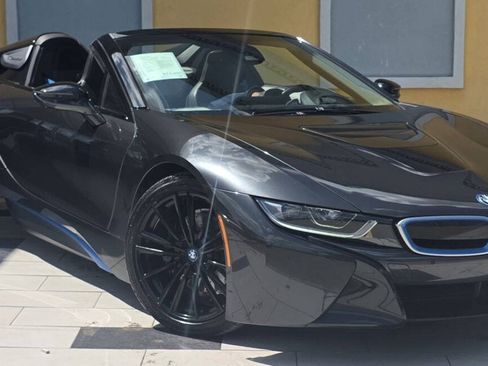 Used 2019 BMW i8 Roadster AWD/4WD image 14