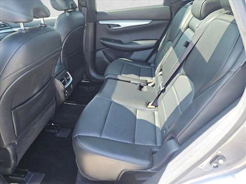 Used 2021 INFINITI QX50 Luxe w/ Appearance Package FWD image 10