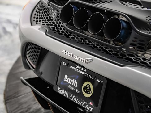 Used 2021 McLaren 765LT RWD image 22