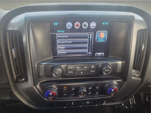 Used 2018 Chevrolet Silverado 1500 LT w/ Texas Edition image 15