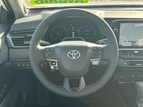 New 2026 Toyota Camry XLE AWD/4WD image 12
