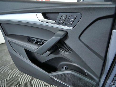 Used 2025 Audi Q5 2.0T Premium Plus AWD/4WD image 19