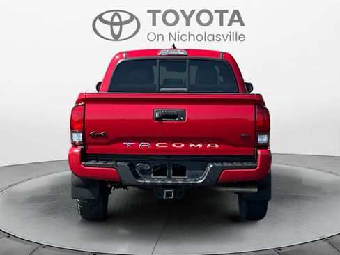 Used 2023 Toyota Tacoma SR AWD/4WD image 5