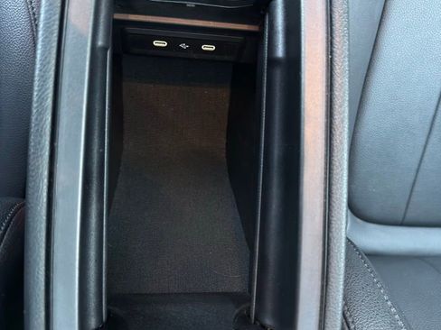 Used 2025 Mercedes-Benz CLA 250 image 24