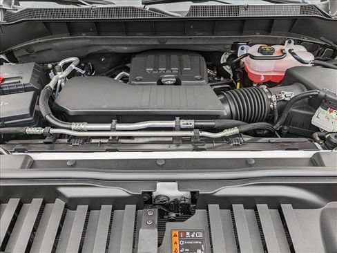 New 2025 Chevrolet Silverado 1500 LT image 16