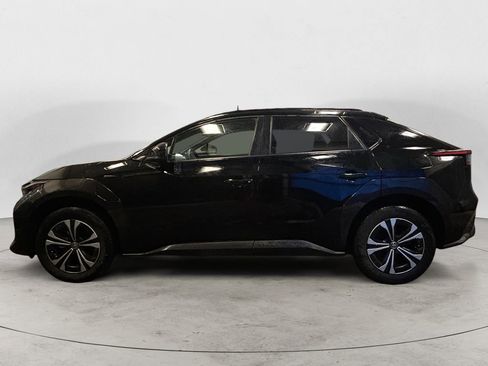 Used 2023 Toyota bZ4X XLE w/ Weather Package image 2