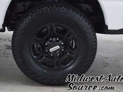 Used 2024 Ford F250 XLT w/ XLT Premium Package AWD/4WD image 7