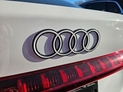 Used 2025 Audi A5 2.0T Premium w/ Convenience Package image 11