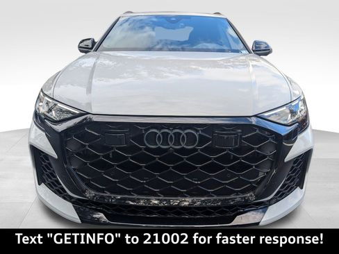 Certified 2025 Audi RS Q8 performance image 8