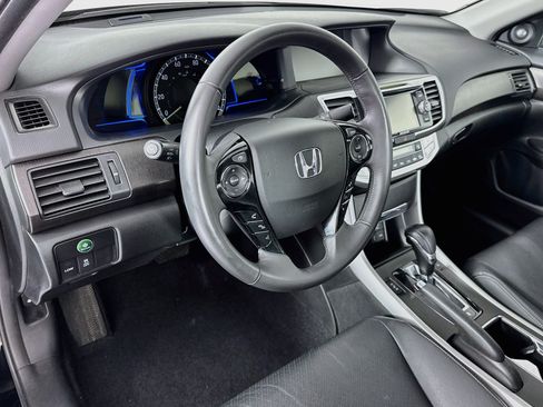 Used 2015 Honda Accord EX-L image 9