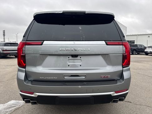 New 2026 GMC Yukon XL Denali w/ Denali Reserve Package AWD/4WD image 5