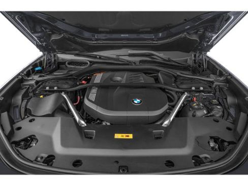 New 2026 BMW 750e xDrive image 15