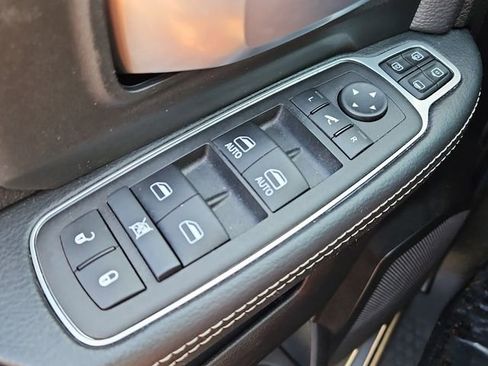 Used 2024 RAM 3500 Big Horn w/ Safety Group image 25