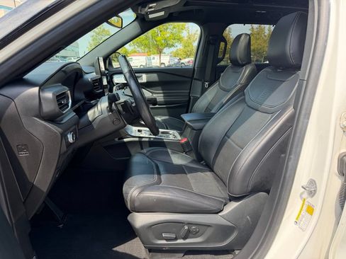 Used 2021 Ford Explorer ST w/ Equipment Group 401A AWD/4WD image 15