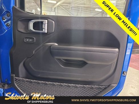 Certified 2021 Jeep Wrangler Unlimited Rubicon image 41