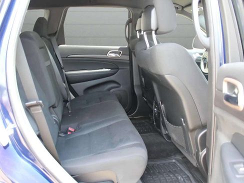 Used 2016 Jeep Grand Cherokee Laredo w/ Quick Order Package 23E image 23