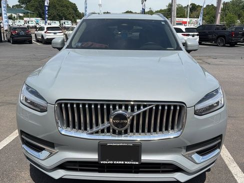 Used 2024 Volvo XC90 B6 Plus AWD/4WD image 2